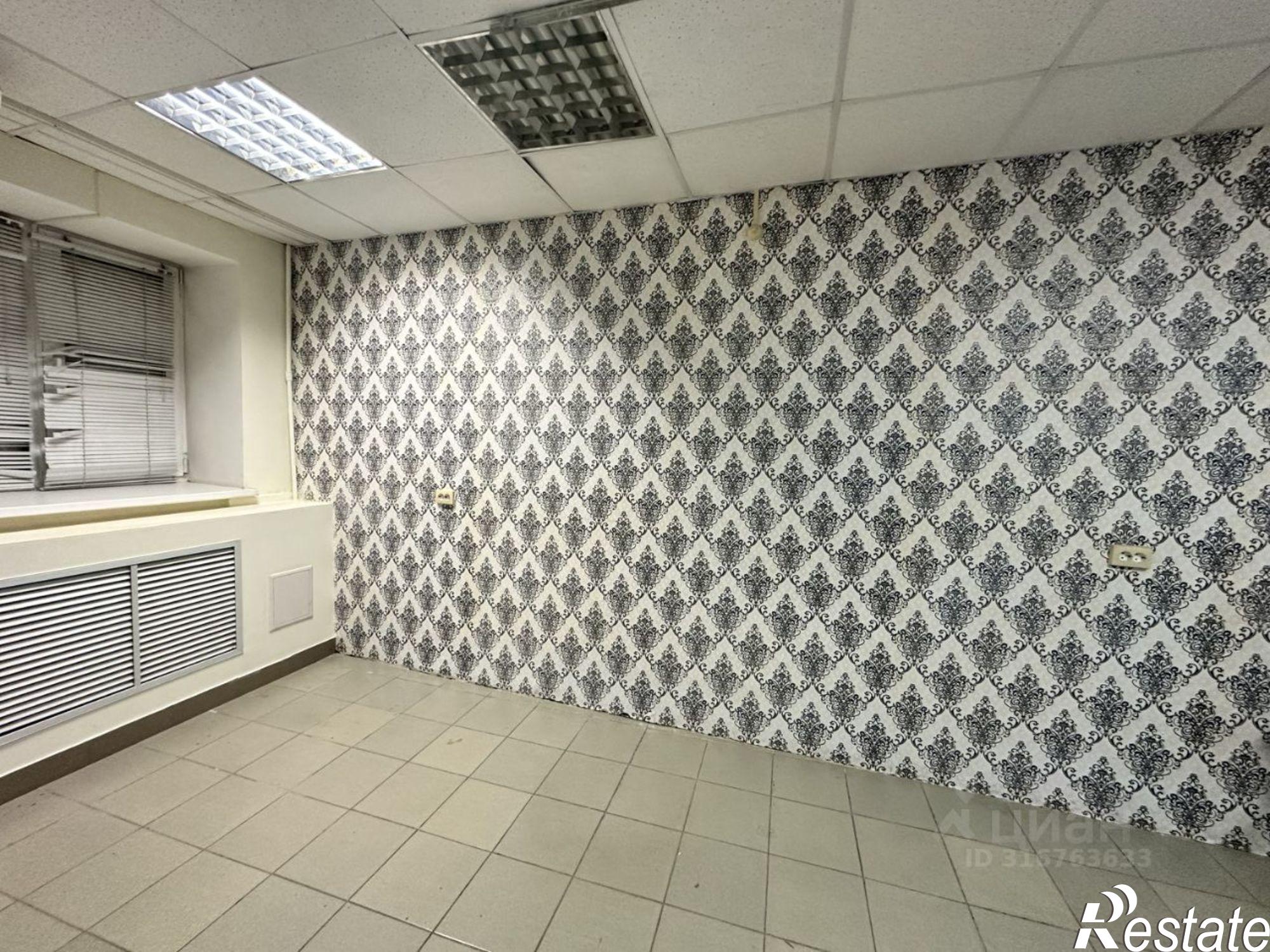 Купить помещение свободного назначения за 6 100 070 рублей на ул Пастухова, 45