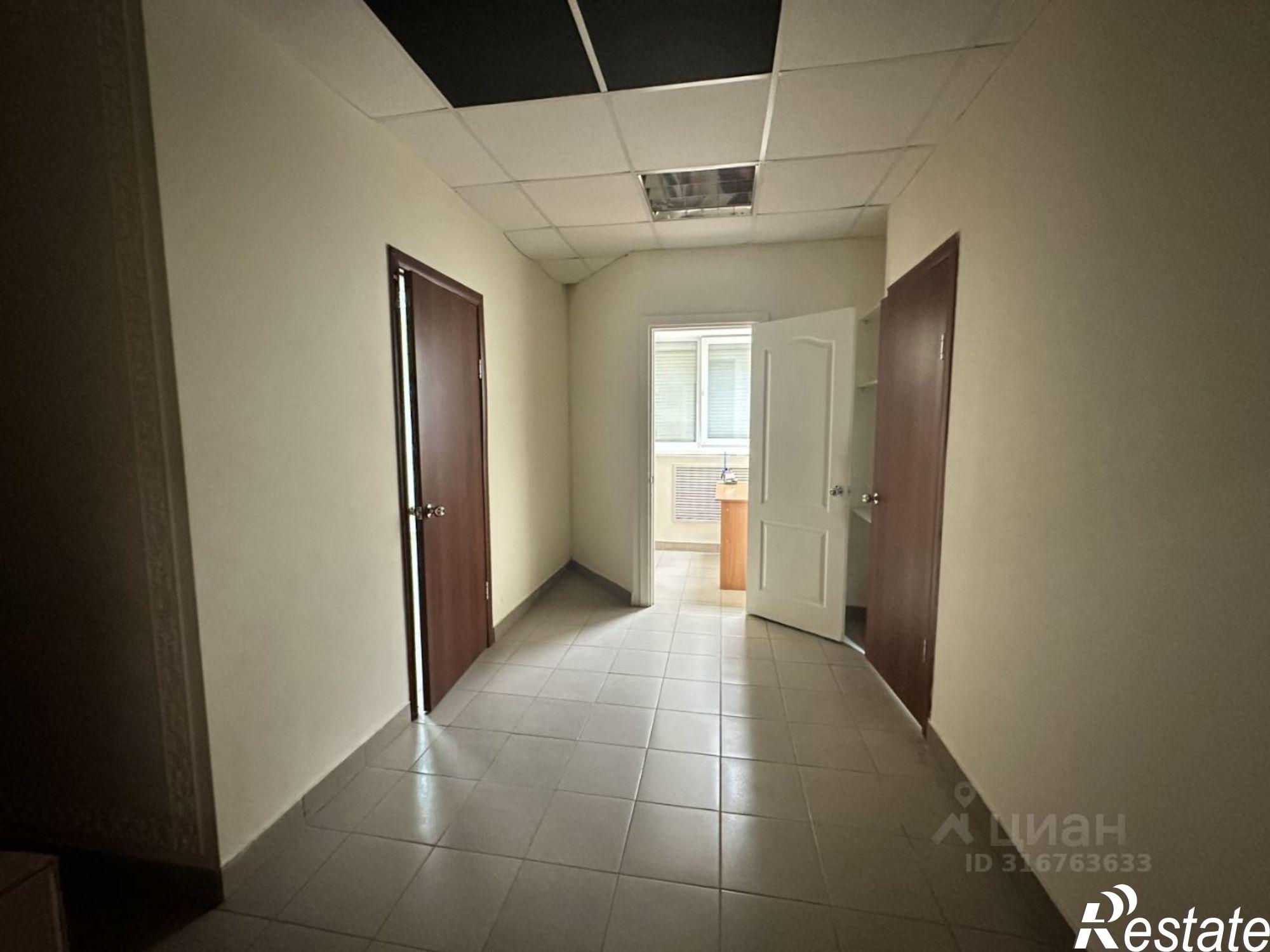 Купить помещение свободного назначения за 6 100 070 рублей на ул Пастухова, 45