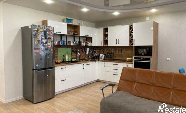 3-комн квартира улица Архитектора П.П. Берша, 18,  д. 18