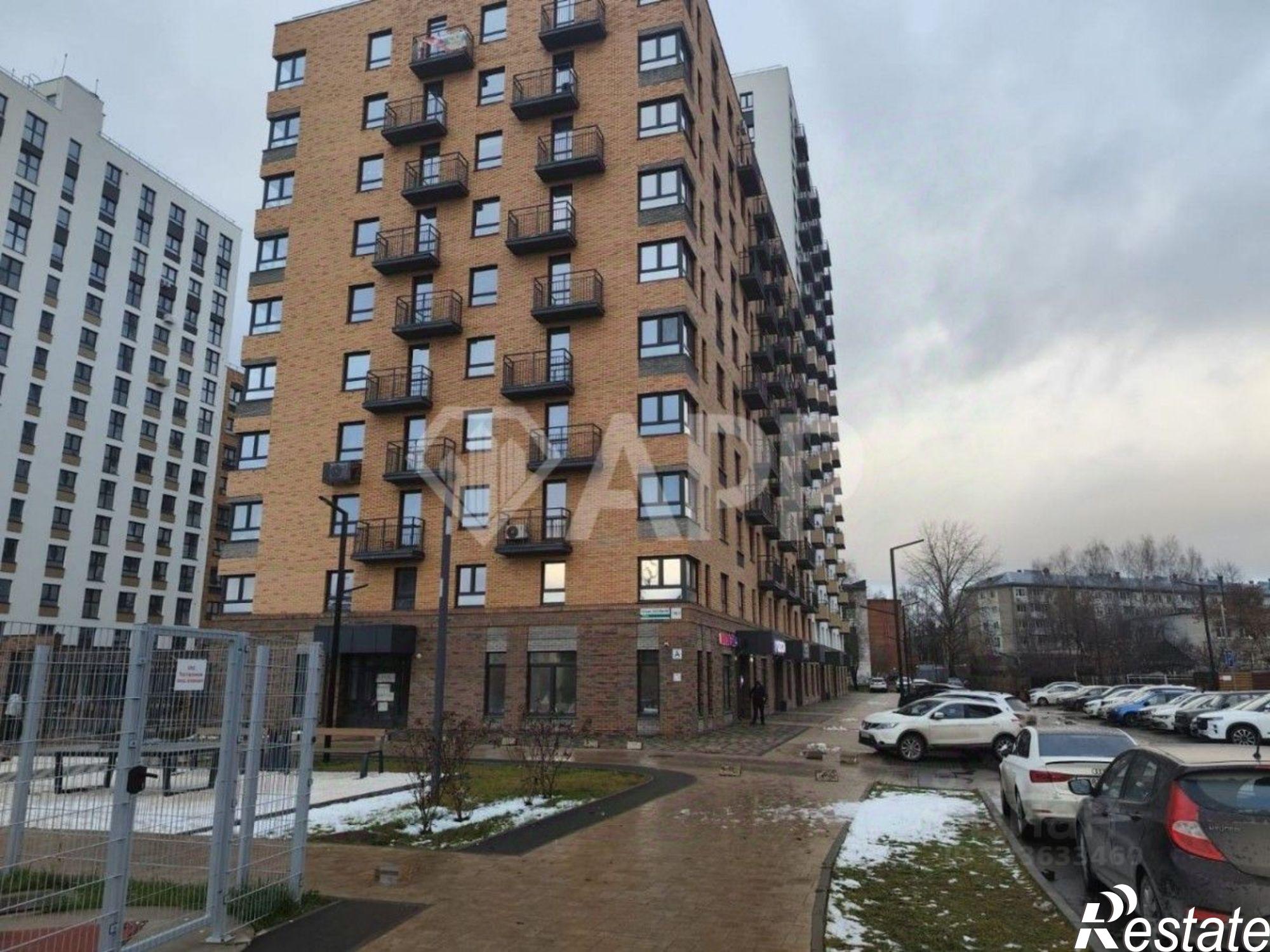 Сдать торговое помещение за 110 000 рублей на улица 10 лет Октября, 75/1