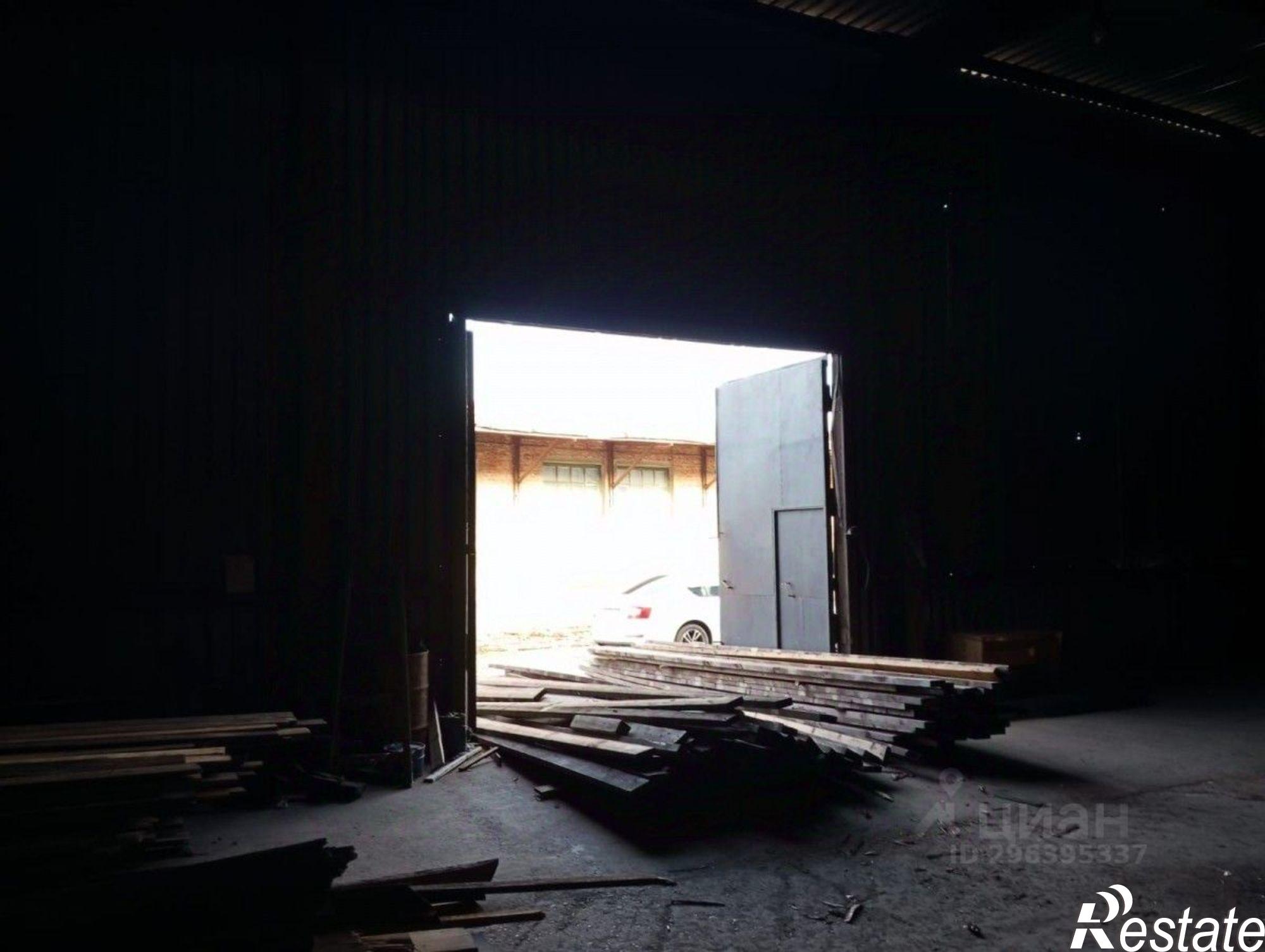 Сдать складское помещение за 20 000 рублей на ул Промышленная, 8а