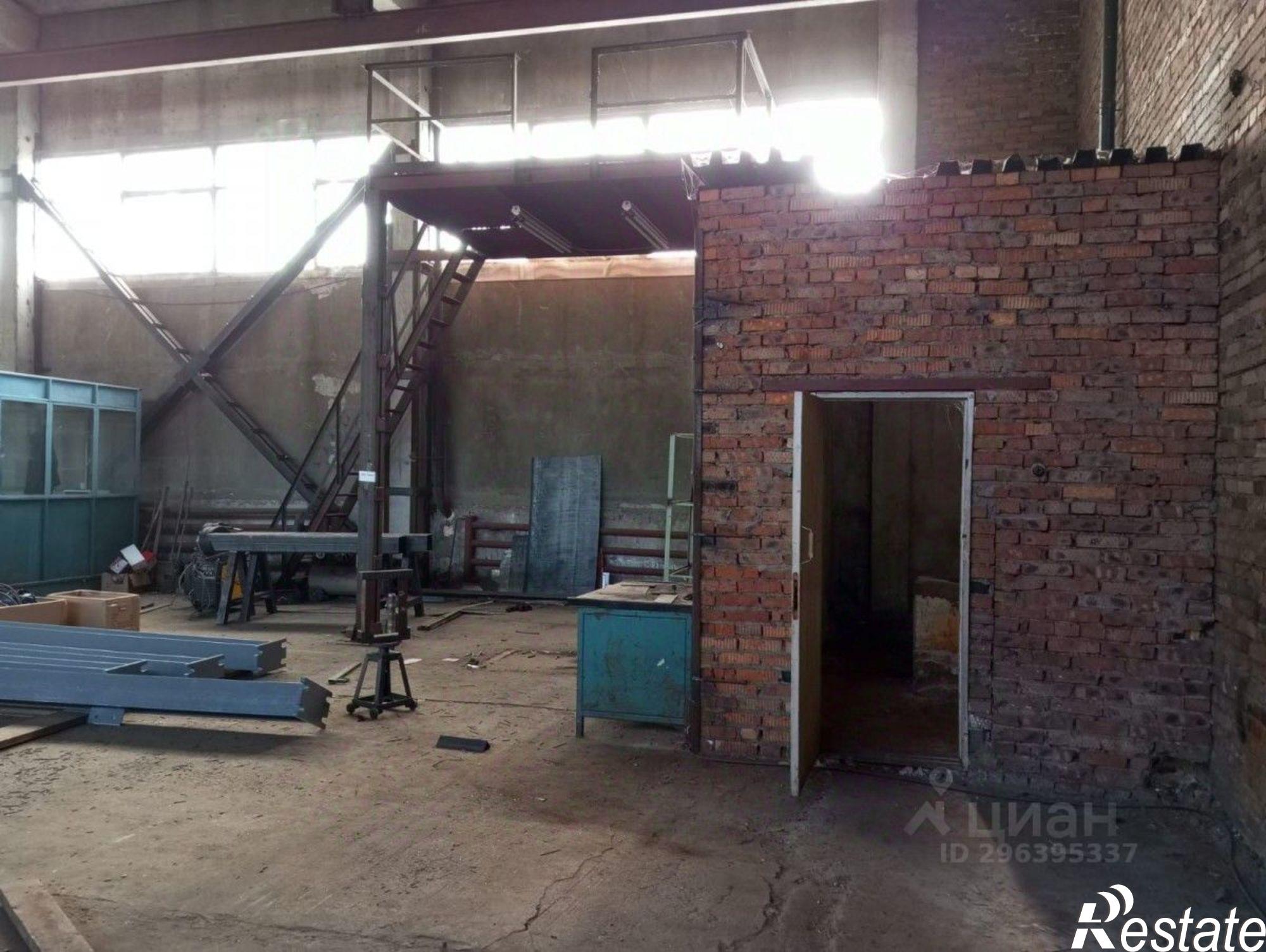 Сдать складское помещение за 20 000 рублей на ул Промышленная, 8а