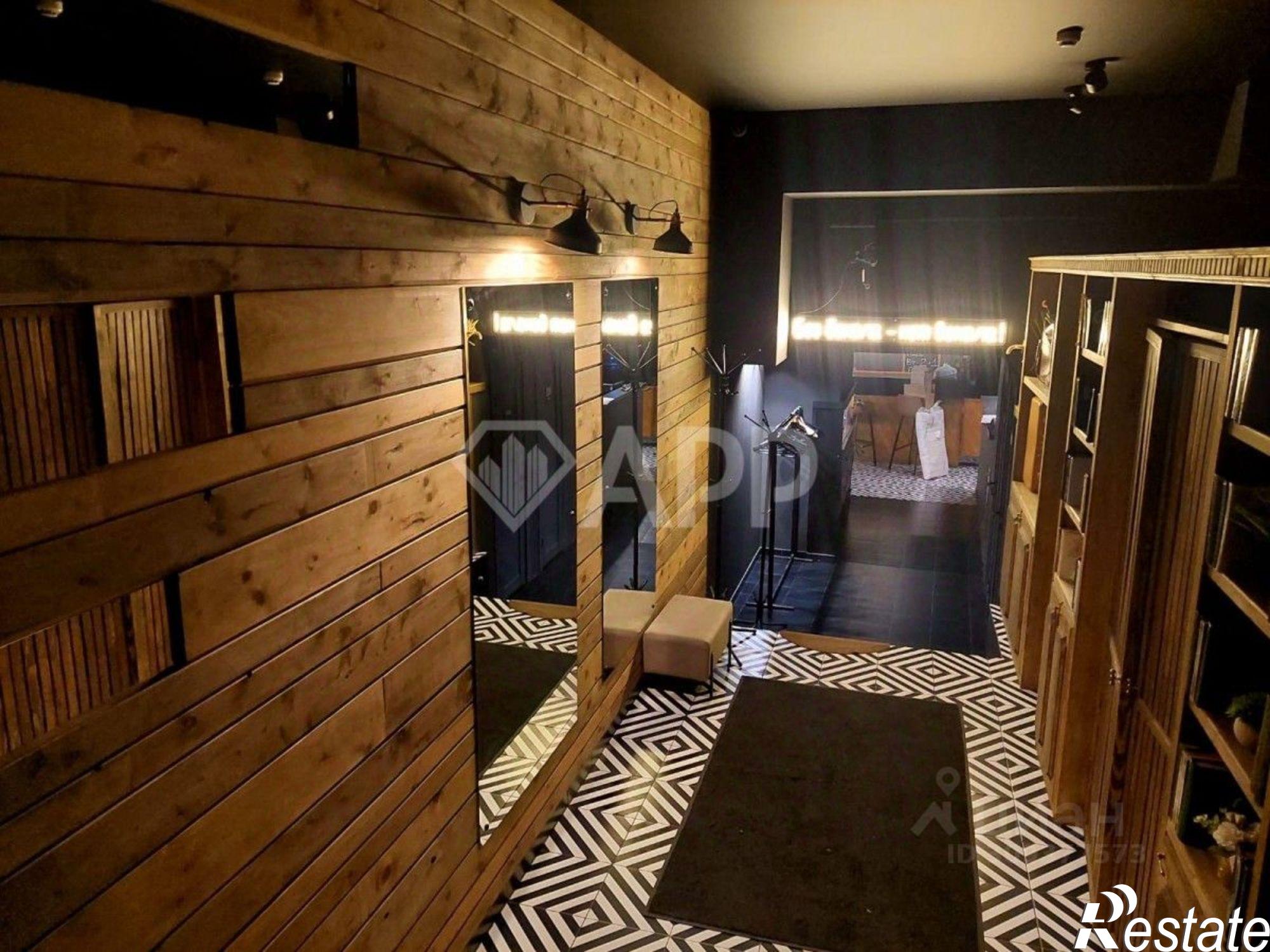 Купить помещение свободного назначения за 15 000 000 рублей на ул Клубная, 64 2