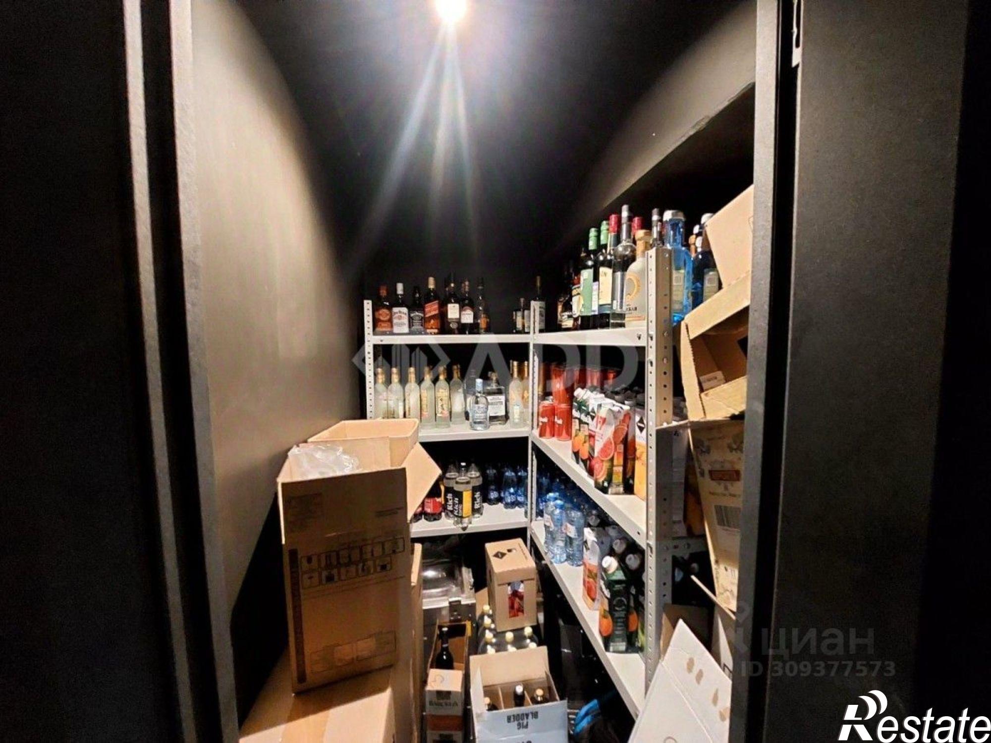 Купить помещение свободного назначения за 15 000 000 рублей на ул Клубная, 64 2