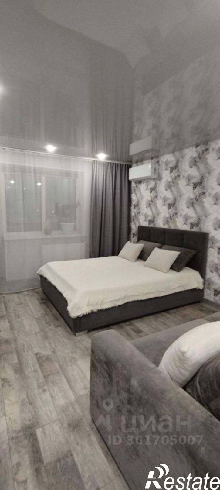 1-комн квартира улица Петрова, 49,  д. 49