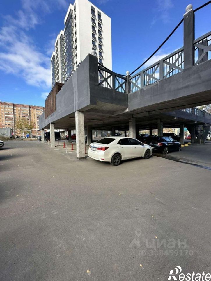 Гараж/парковка проезд Орджоникидзе, 1,  д. 1