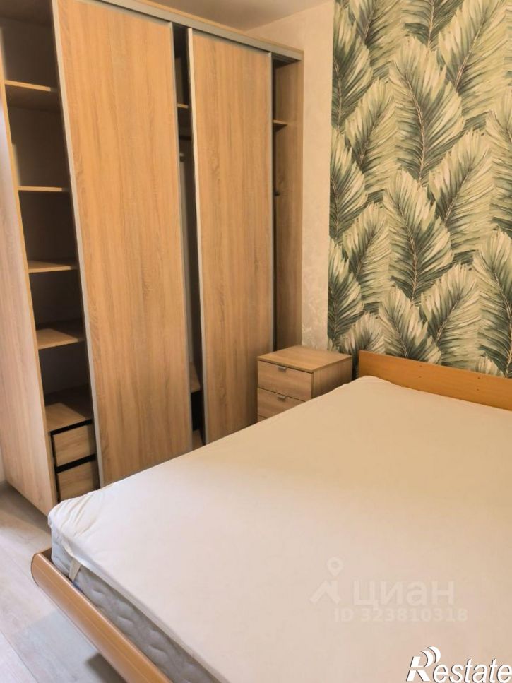 1-комн квартира Камбарская улица, 94 к4,  д. 94 к4