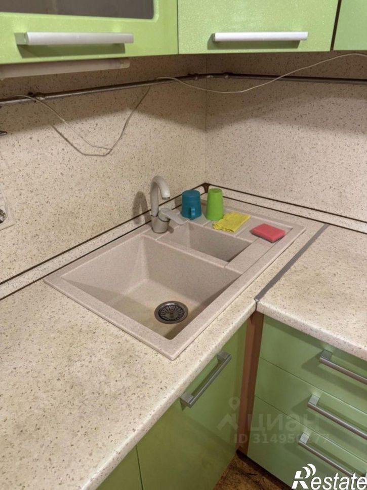 3-комн квартира ул Камбарская, 29,  д. 29