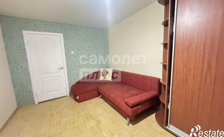 4-комн квартира ул Красногеройская, 105,  д. 105