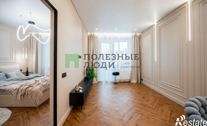 4-комн квартира ул Холмогорова, 105,  д. 105