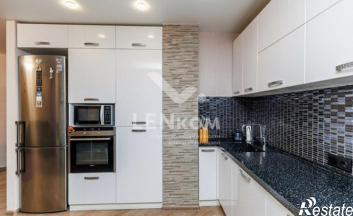 4-комн квартира ул им Татьяны Барамзиной, 3,  д. 3