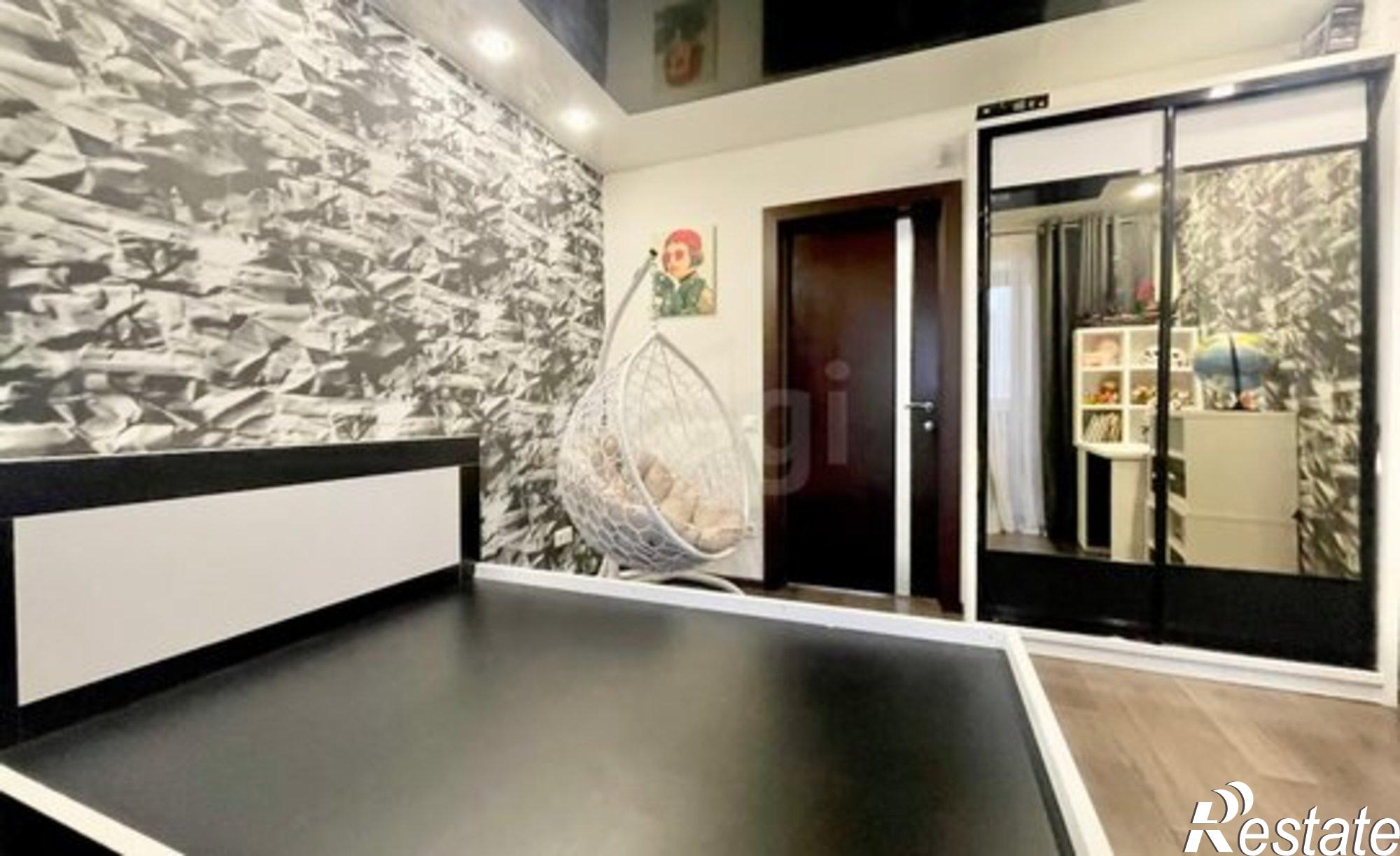 Купить квартиру за 8 499 000 рублей на ул им Репина, 10