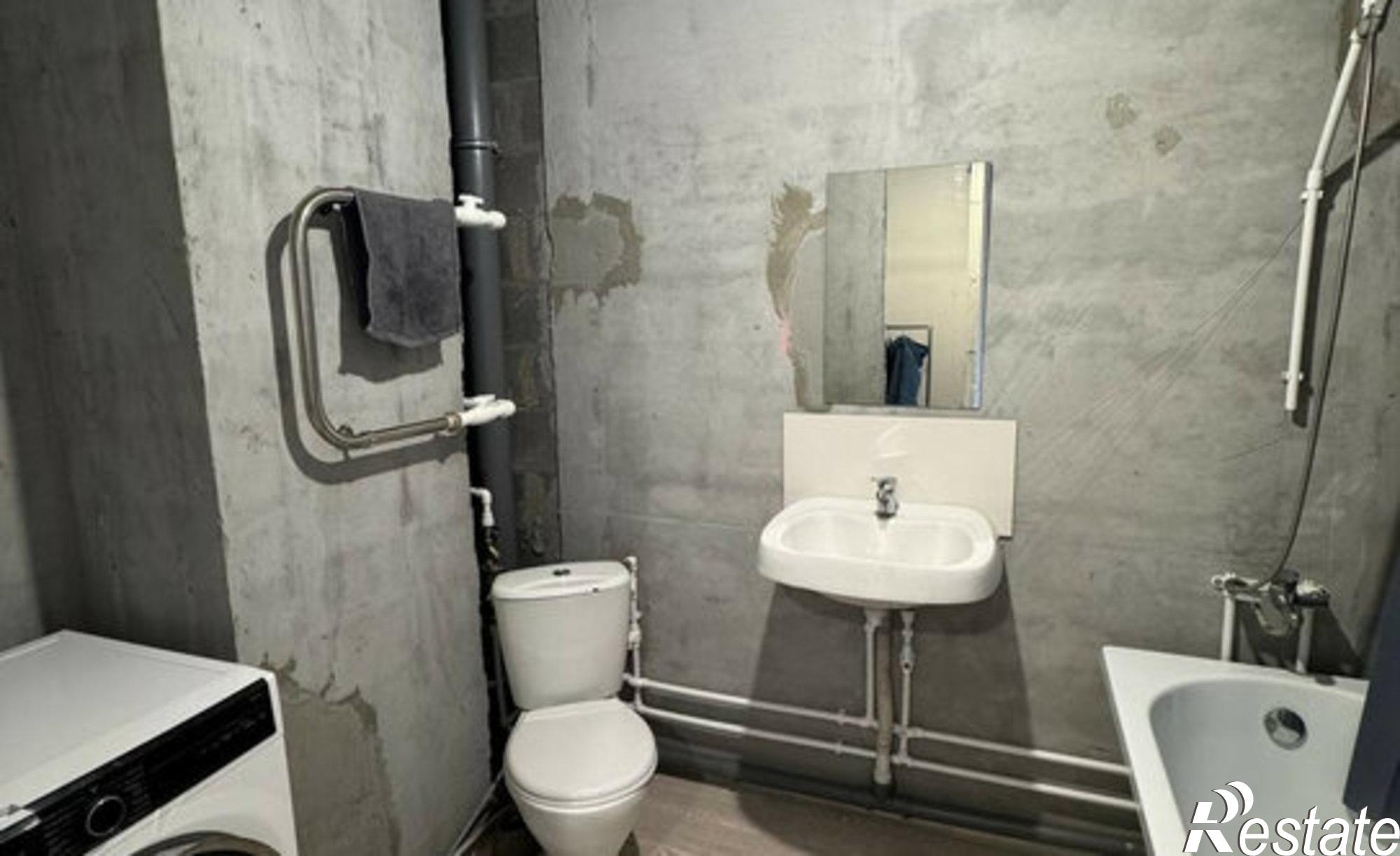 Купить квартиру за 6 700 000 рублей на улица Холмогорова, 107