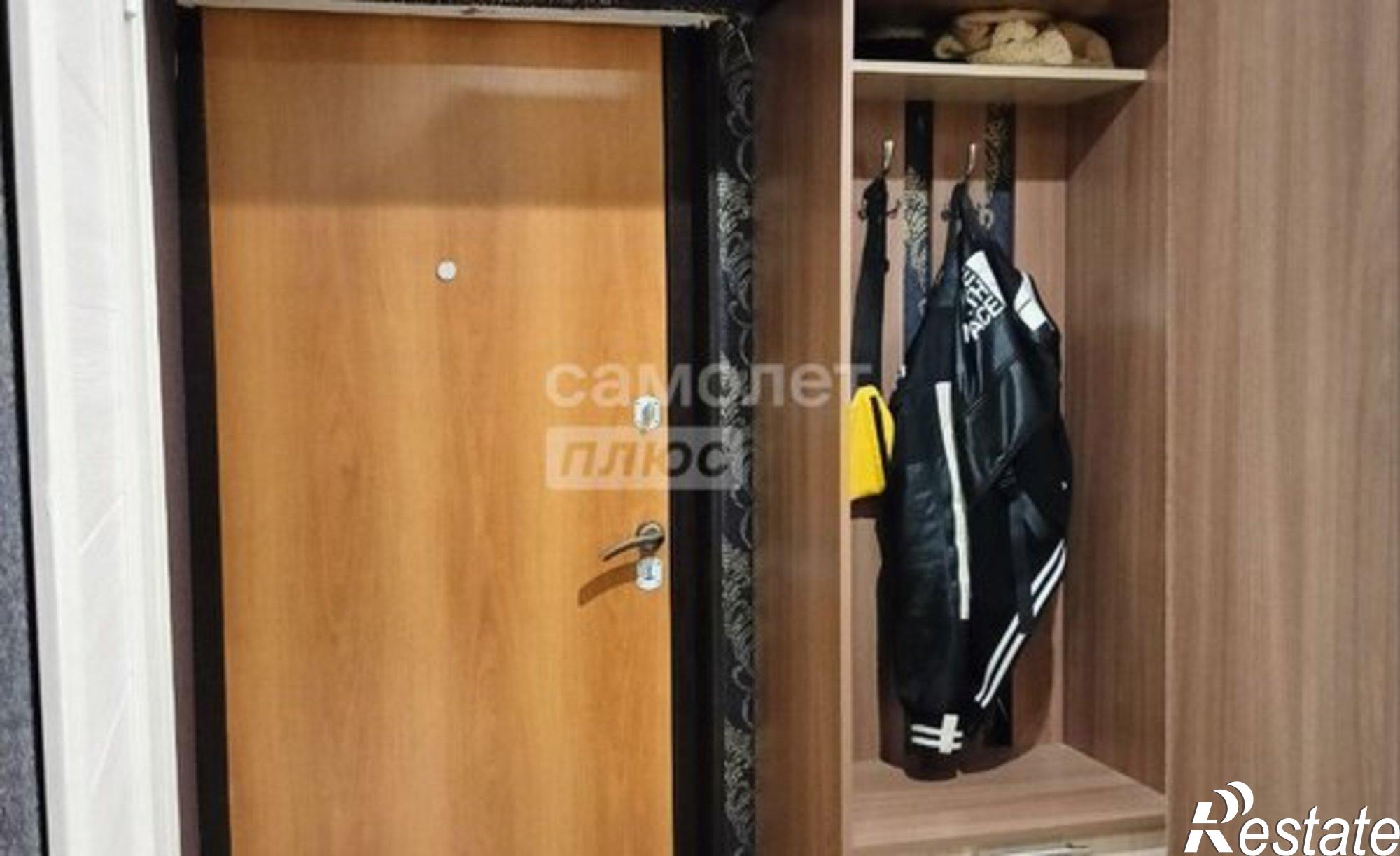 Купить квартиру за 2 000 000 рублей на ул Коммунаров, 351