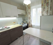 2-комн, 45кв м, этаж 1/5 ул им 50-летия ВЛКСМ, 25