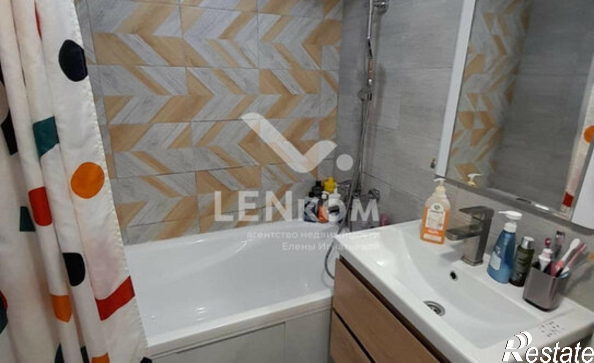 Купить квартиру за 4 950 000 рублей на ул Баранова, 65