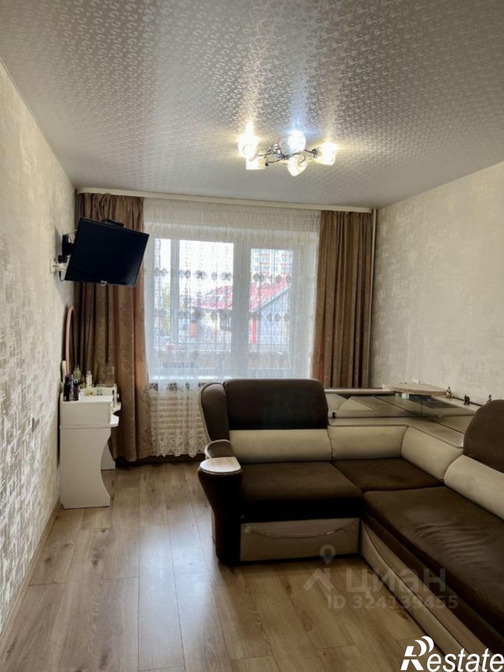 3-комн квартира ул Холмогорова, 19,  д. 19