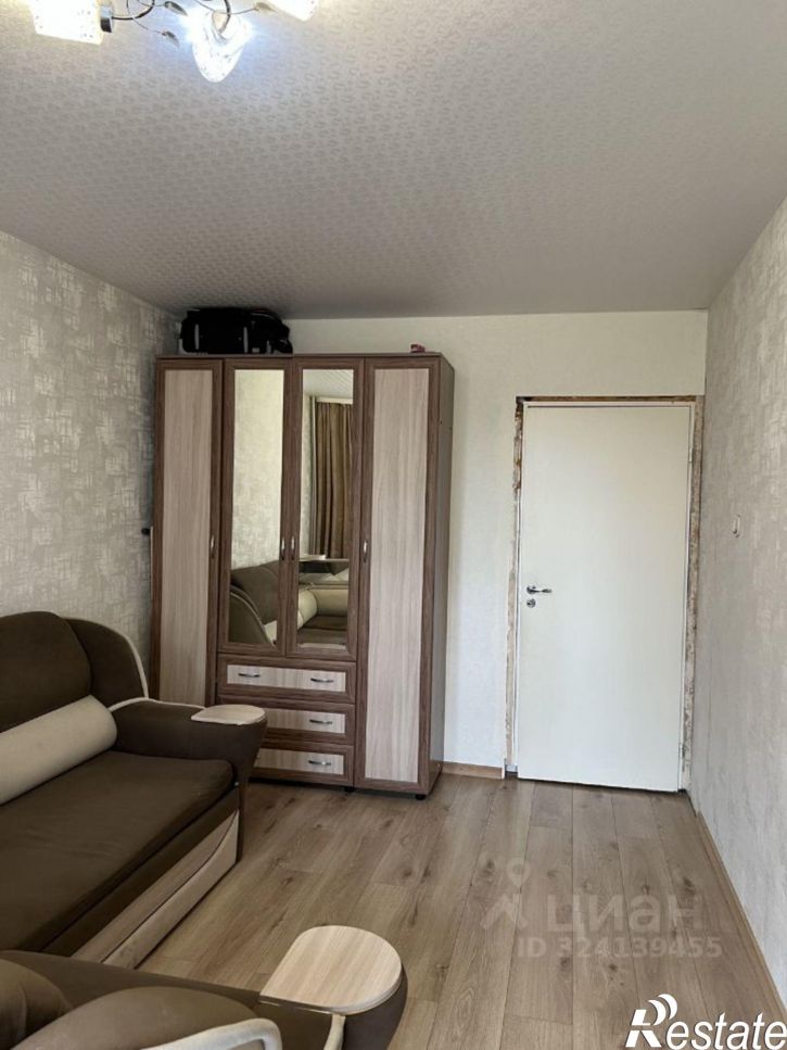 3-комн квартира ул Холмогорова, 19,  д. 19