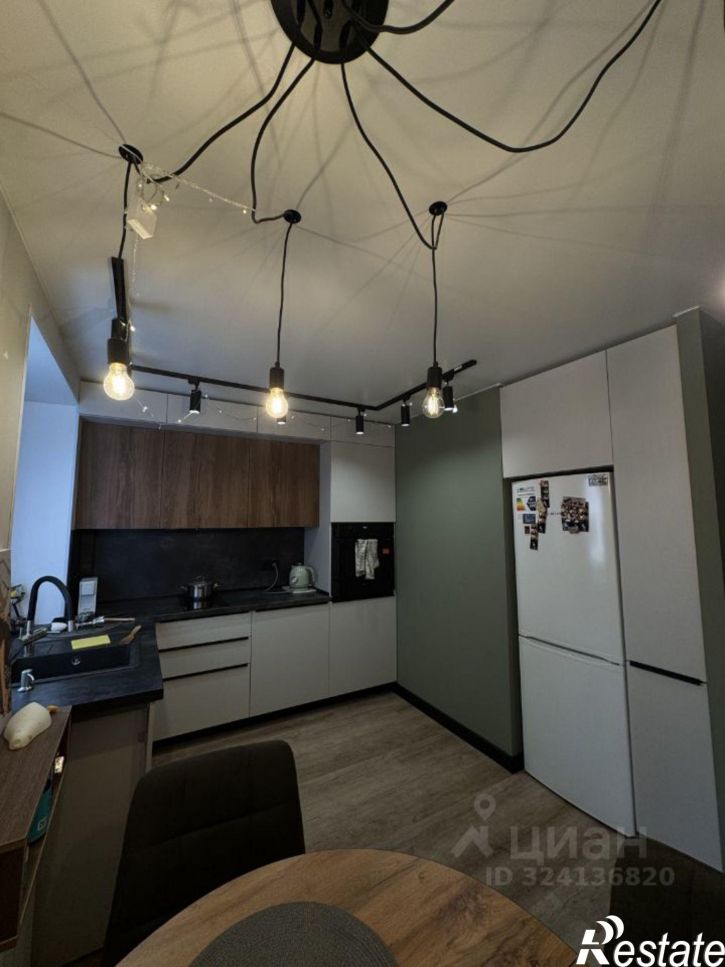 2-комн квартира ул им Вадима Сивкова, 158,  д. 158