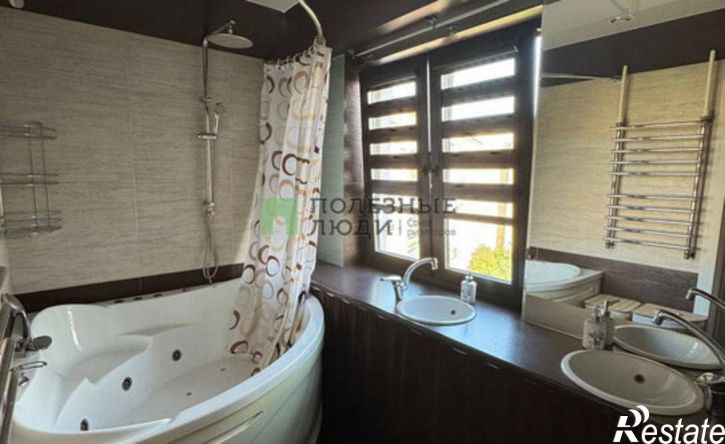 3-комн квартира Молодёжная улица, 47,  д. 47