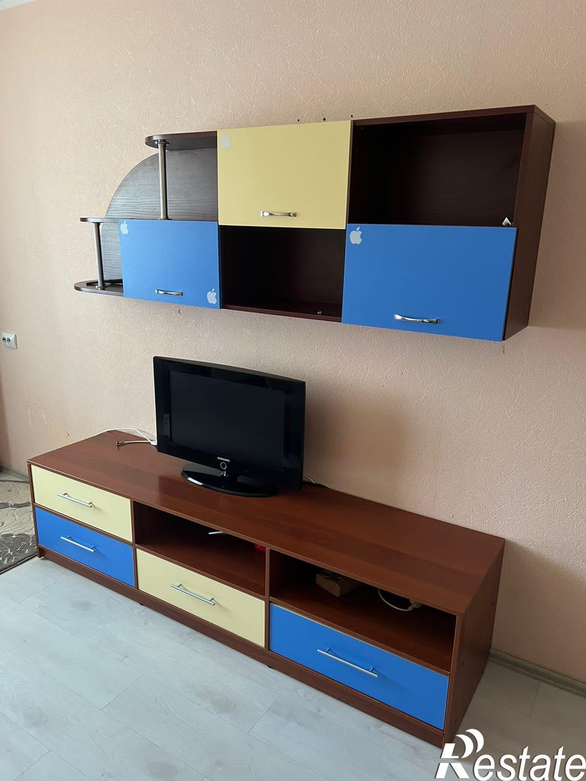 Купить квартиру за 3 650 000 рублей на Холмогорова, 83