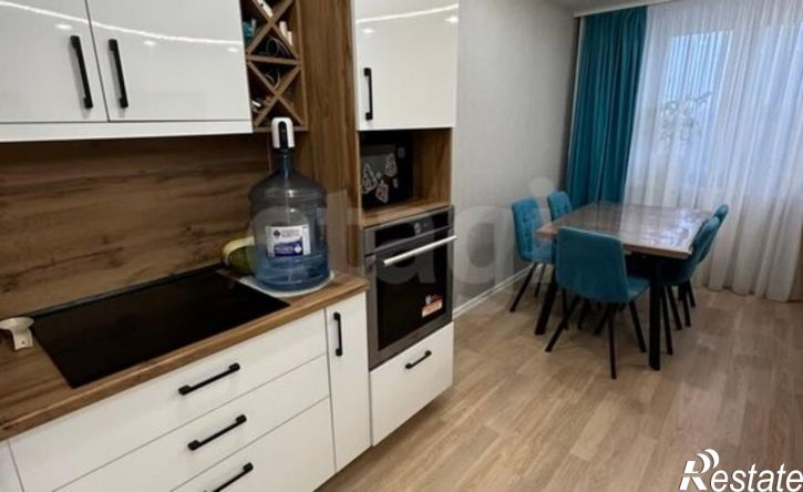 4-комн квартира улица Архитектора П.П. Берша, 18,  д. 18