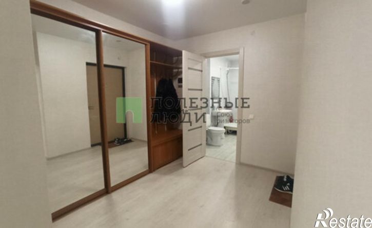 1-комн квартира улица Коммунаров, 327,  д. 327