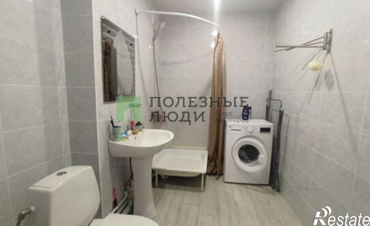 1-комн квартира улица Коммунаров, 327,  д. 327