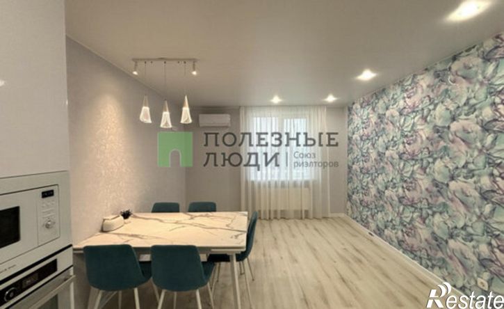 4-комн квартира пр-кт Им Конструктора Калашникова М.Т., 19,  д. 19