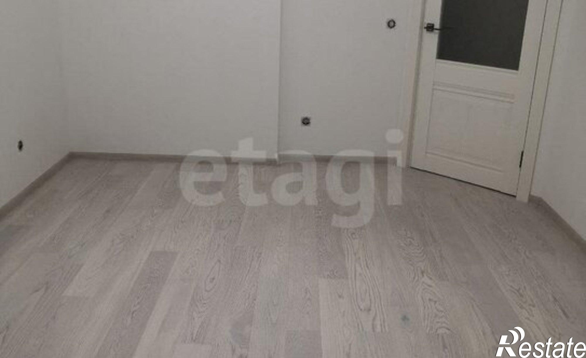 Купить квартиру за 6 100 000 рублей на пр-кт Им Конструктора Калашникова М.Т., 1