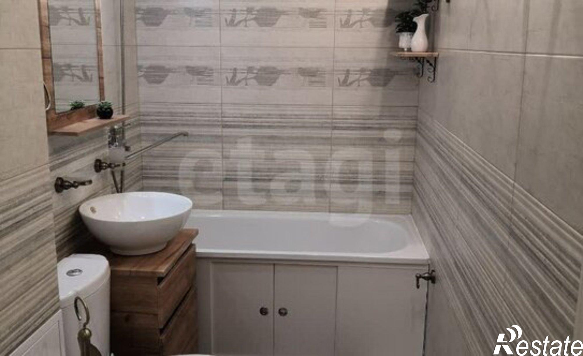 Купить квартиру за 6 100 000 рублей на пр-кт Им Конструктора Калашникова М.Т., 1