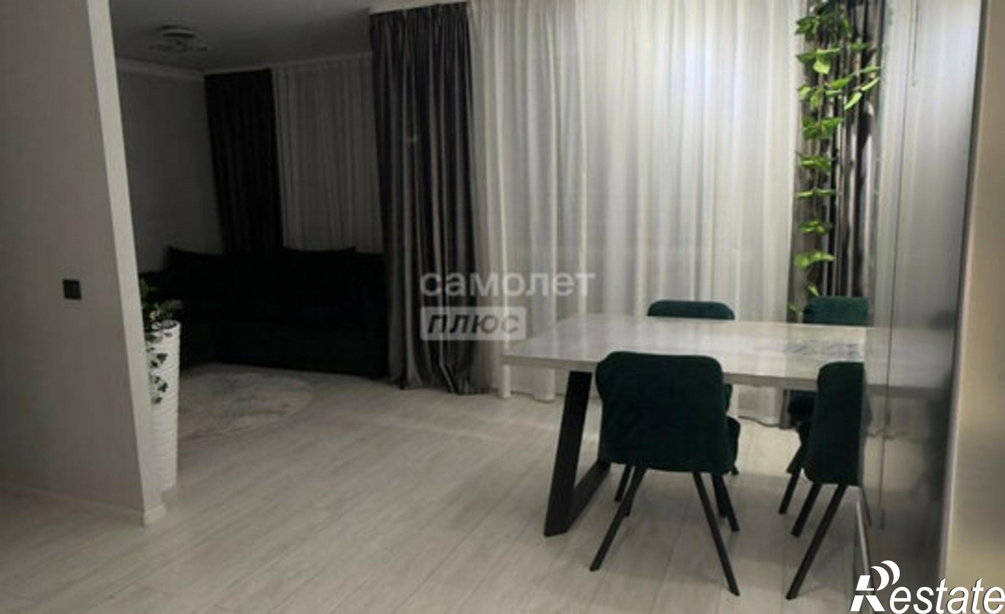 Купить квартиру за 11 500 000 рублей на ул Районная, 57 1