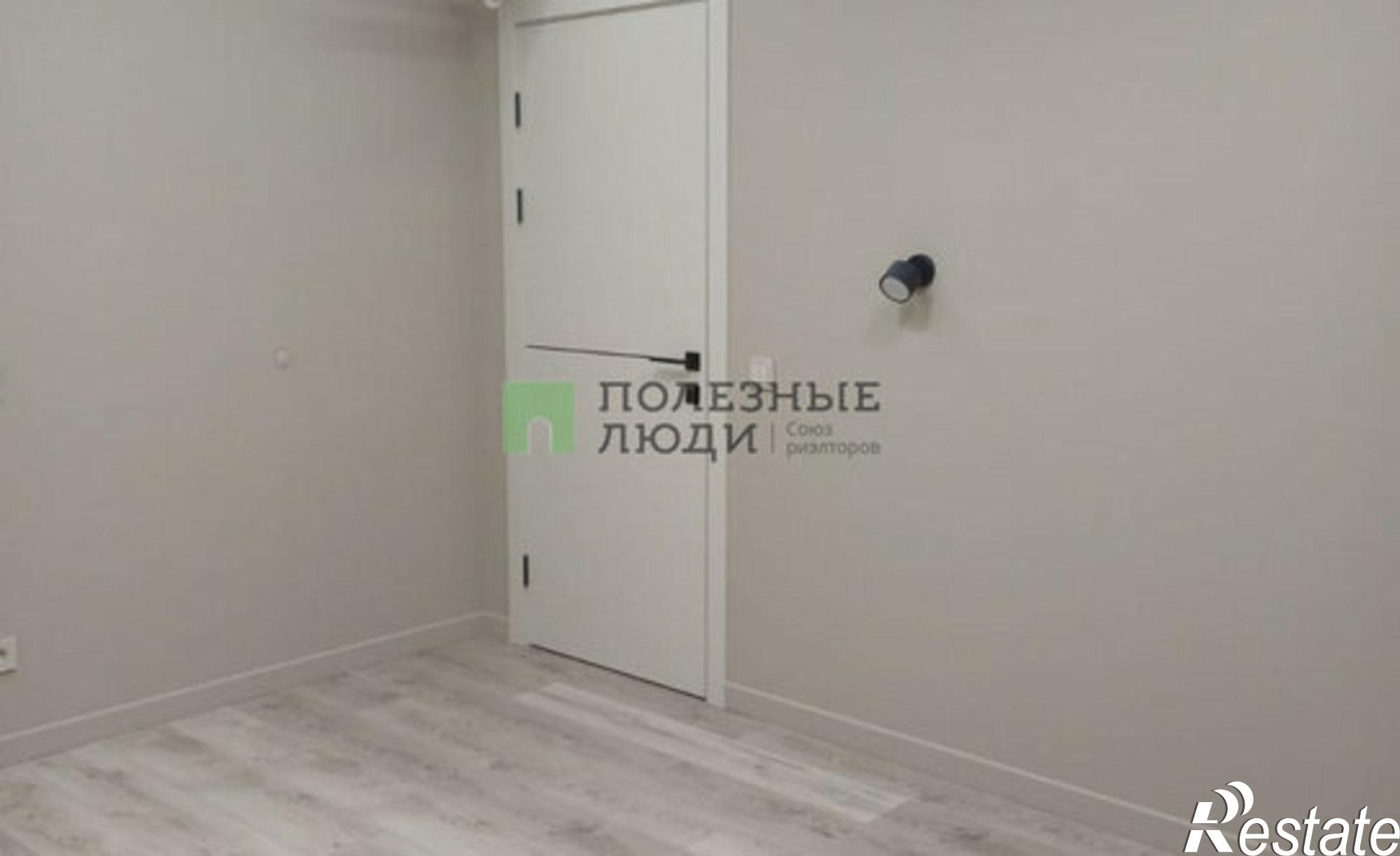 Купить квартиру за 9 700 000 рублей на улица Холмогорова, 105