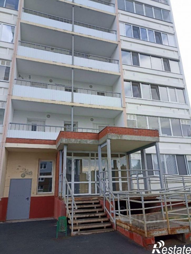 2-комн квартира улица Холмогорова, 87,  д. 87