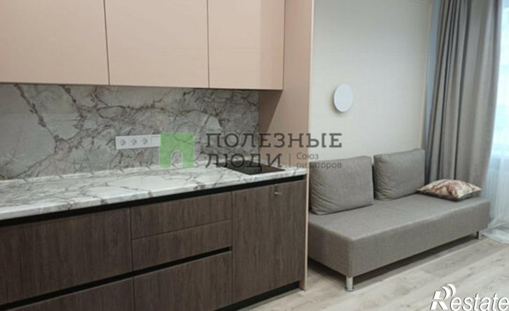 3-комн квартира улица Холмогорова, 105,  д. 105