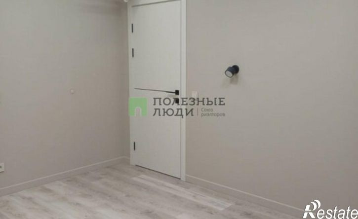 3-комн квартира улица Холмогорова, 105,  д. 105