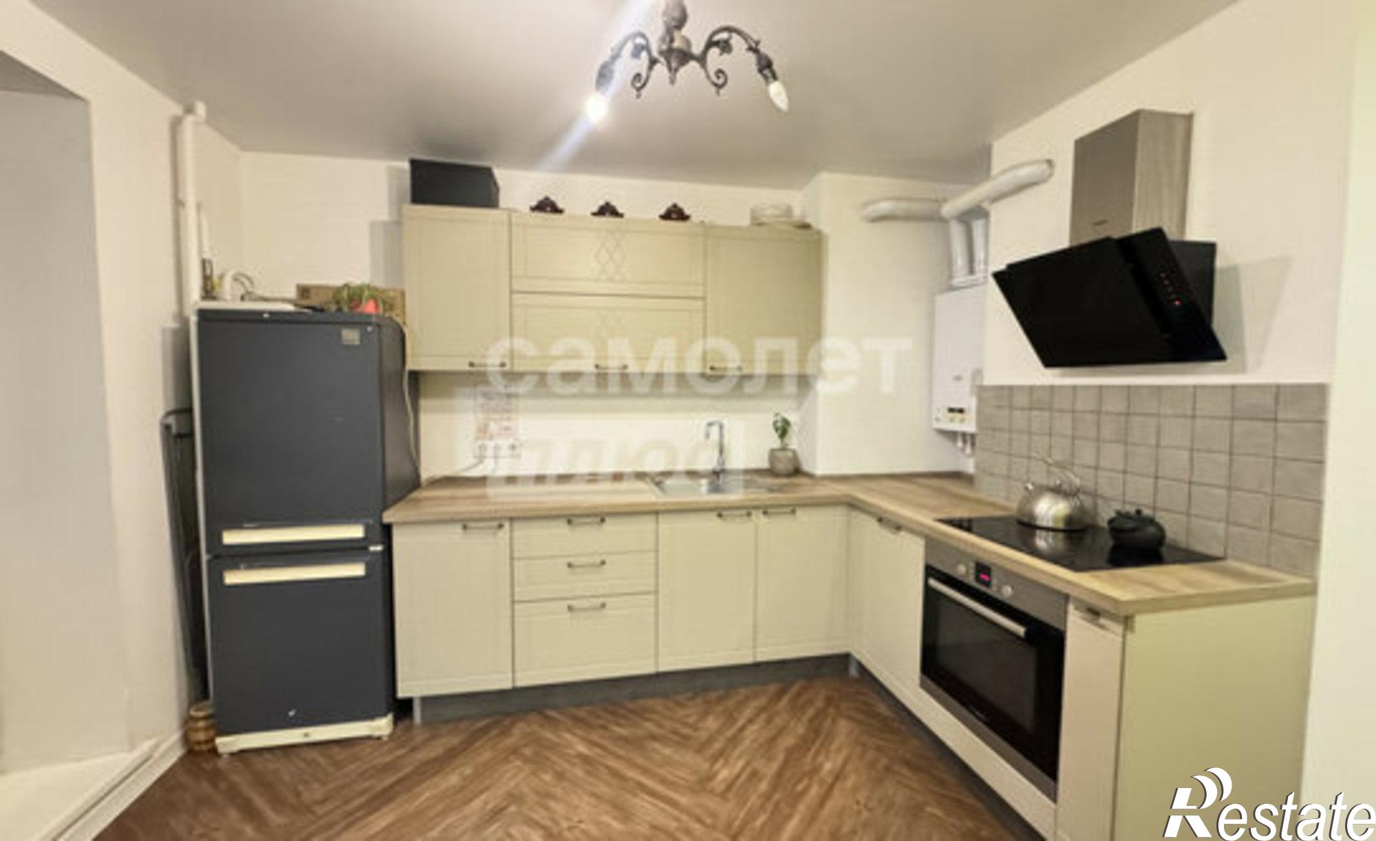 Купить квартиру за 8 000 000 рублей на улица Льва Толстого, 7