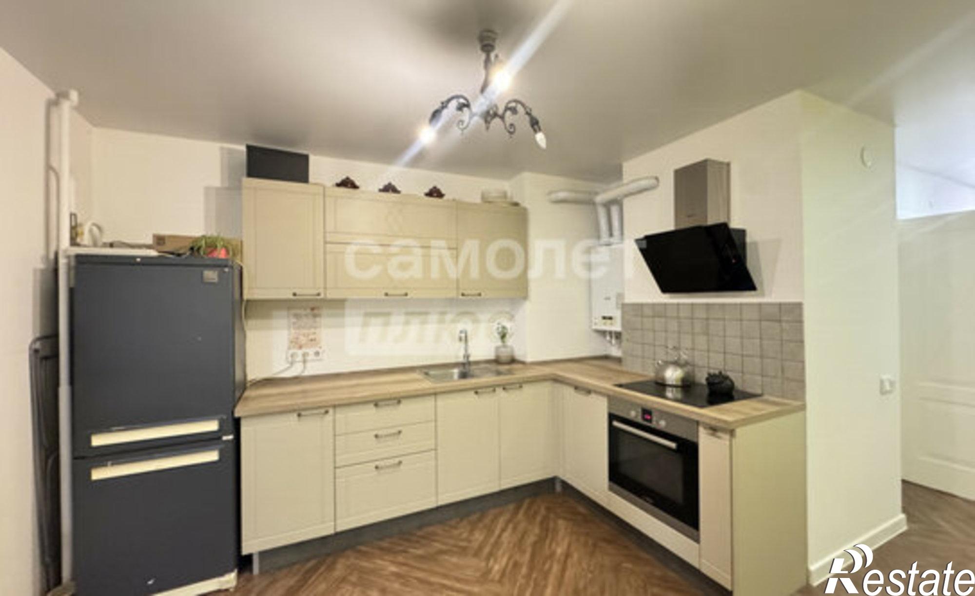 Купить квартиру за 8 000 000 рублей на улица Льва Толстого, 7