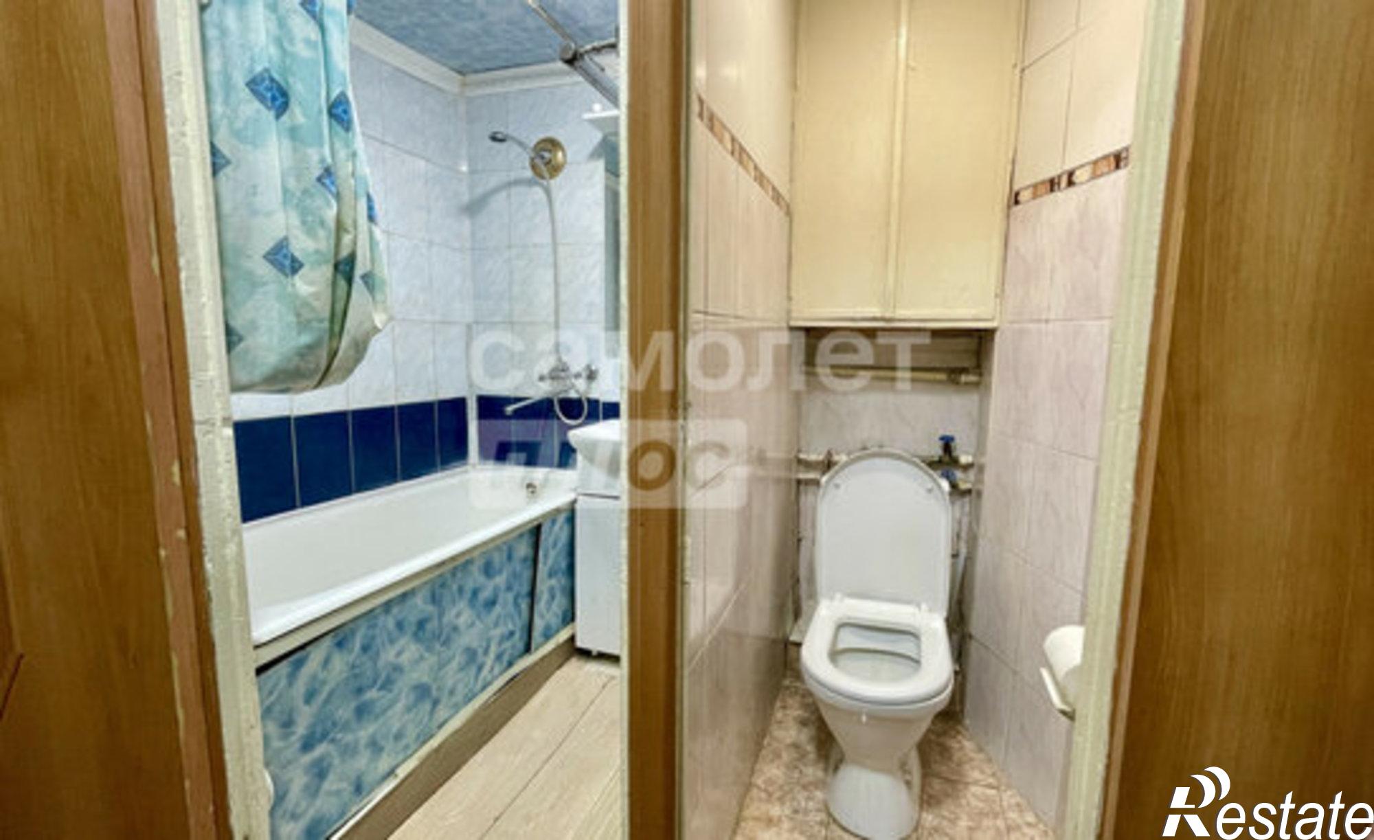 Купить квартиру за 4 500 000 рублей на ул 10 лет Октября, 8