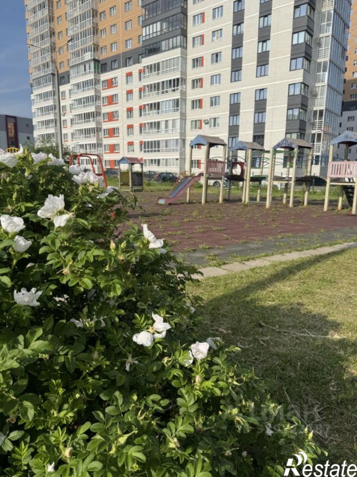 2-комн квартира проспект им. Конструктора Калашникова М.Т., 8,  д. 8