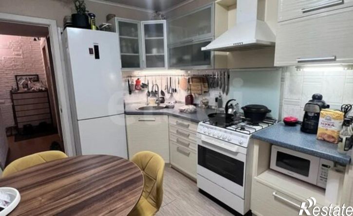 3-комн квартира улица Степана Разина, 60,  д. 60