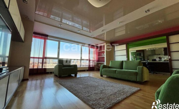 5-комн квартира ул Карла Маркса, 250,  д. 250