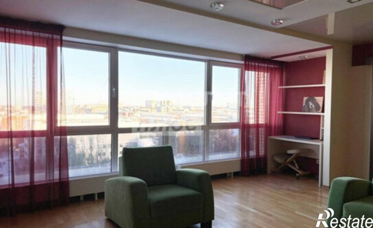 5-комн квартира ул Карла Маркса, 250,  д. 250