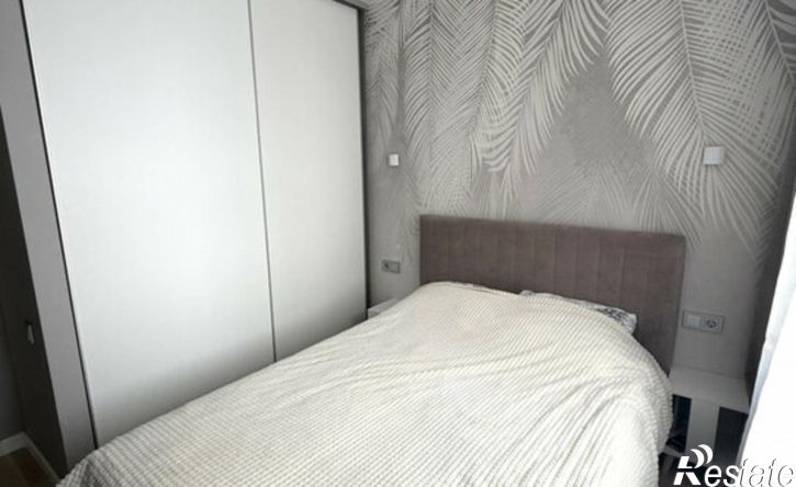 3-комн квартира улица им. конструктора-оружейника Никонова, 28,  д. 28