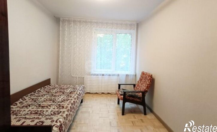 4-комн квартира ул 10 лет Октября, 43,  д. 43