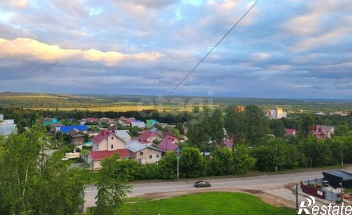 3-комн квартира ул Камбарская, 35,  д. 35