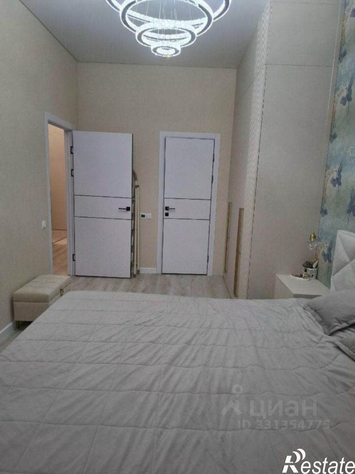 3-комн квартира ул Холмогорова, 105,  д. 105