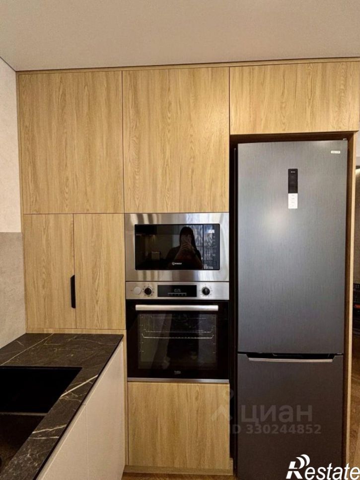 2-комн квартира улица Коммунаров, 327,  д. 327