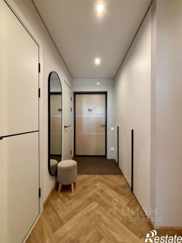 2-комн квартира улица Коммунаров, 327,  д. 327