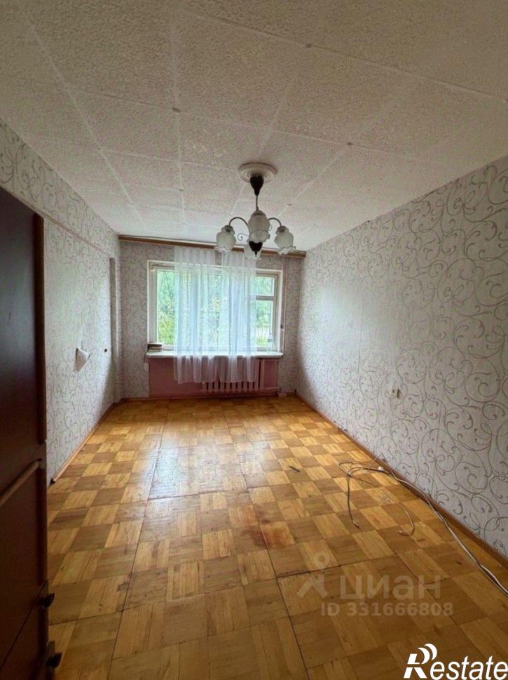 2-комн квартира ул Холмогорова, 90,  д. 90
